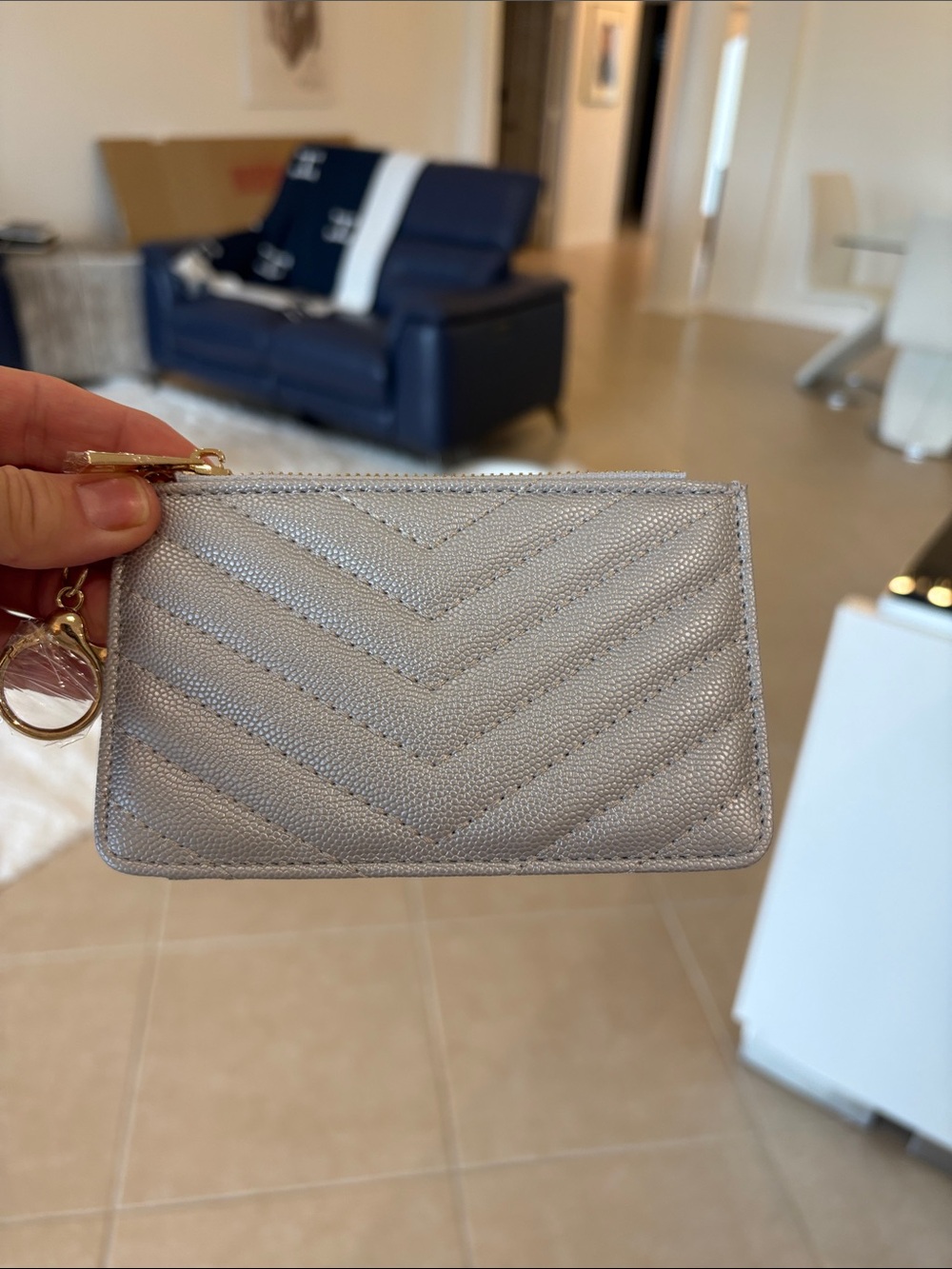 Quilted Chevron Zip Card Holder Wallet - Light Siver